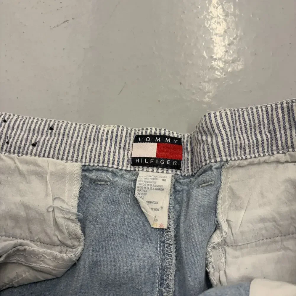 Vintage 90s Tommy Hilfiger Chambray Pleated Shorts 34x7.5